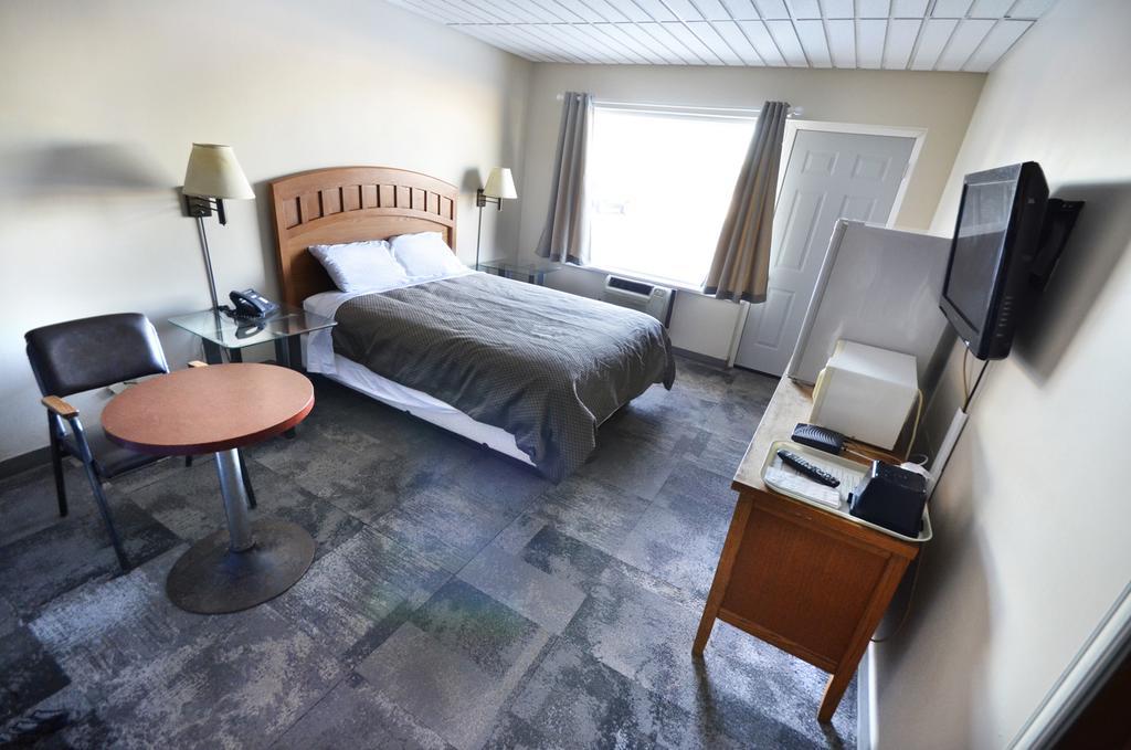 St. Norbert Hotel Winnipeg Bilik gambar